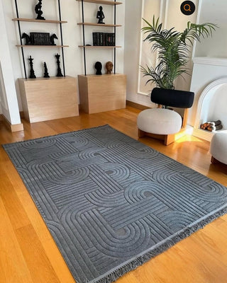 Defne Kıvrım Desen Makine Halısı Antrasit