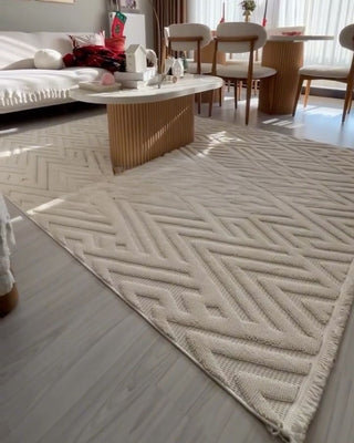 Buklem Zigzag Desenli Makine Halısı Krem
