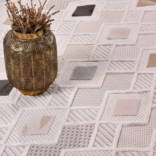 Nova Üçgen Renkli IM06K