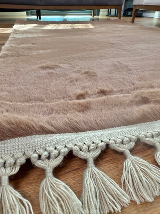 Tavşan Peluş Halı Kahverengi