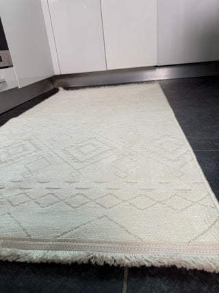 Motif Kilim Kırık Beyaz
