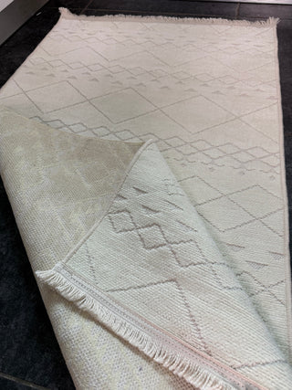 Motif Kilim Kırık Beyaz