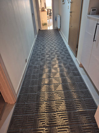 Defne Geometrik Desen Makine Halısı Antrasit